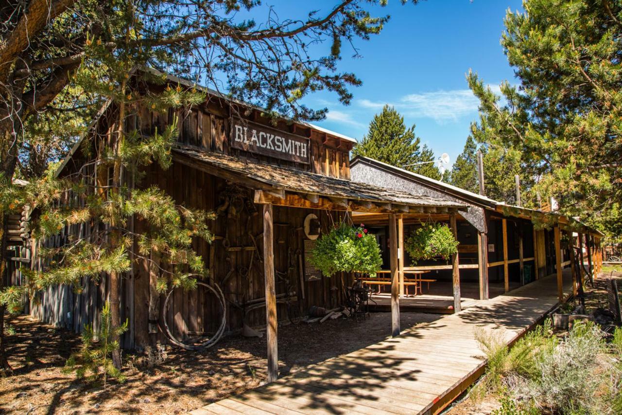 Bend-Sunriver Camping Resort Two-Bedroom Cabin 7 外观 照片